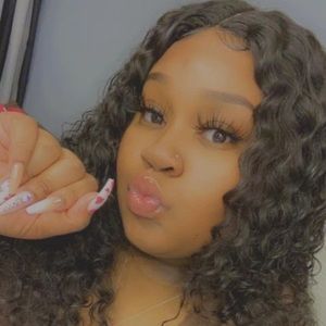 Meet your Posher, Raven